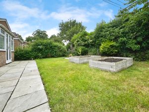 Photo 13- click for photo gallery